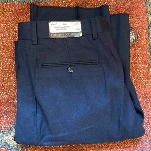 NWT - Men’s Jos. A. Bank dress pants - Size 34W